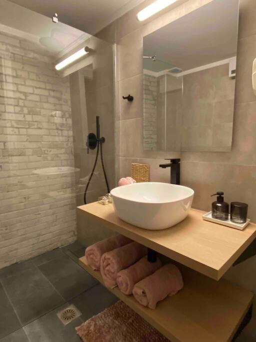 Dream Home Serres Romantic Living ภายนอก รูปภาพ